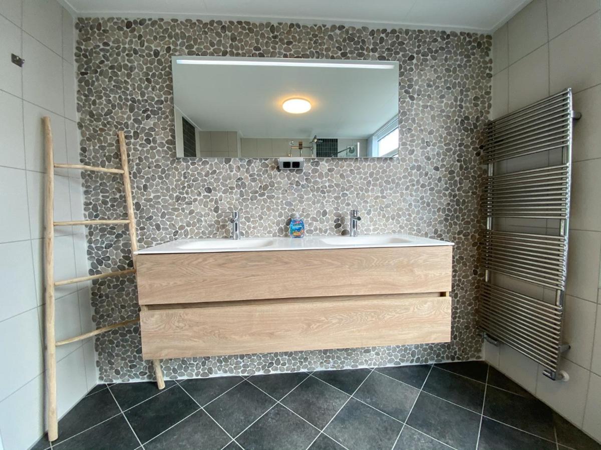 Beach House Makai - Family House With Finnish Sauna, 2 Bathrooms And Only Minutes From The Beach De Koog  Exterior foto